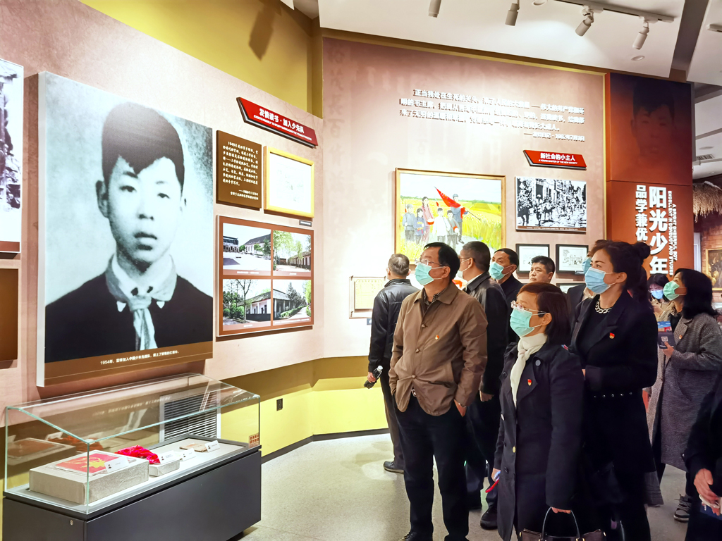 走进红色热土 增强党性锤炼(图3) 走进红色热土 增强党性锤炼(图3)
