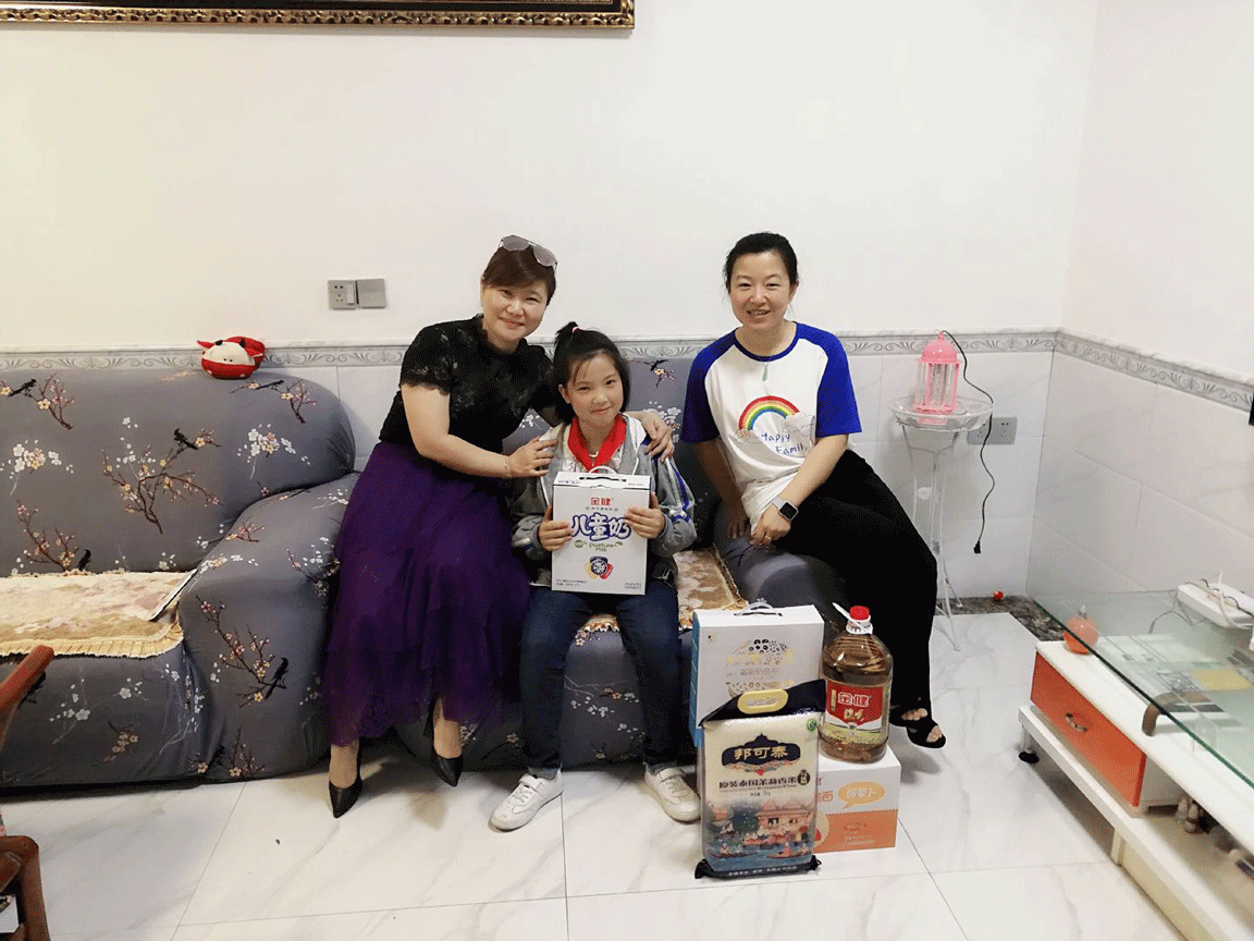 公司开展关爱驻外员工子女行动(图3) 公司开展关爱驻外员工子女行动(图3)