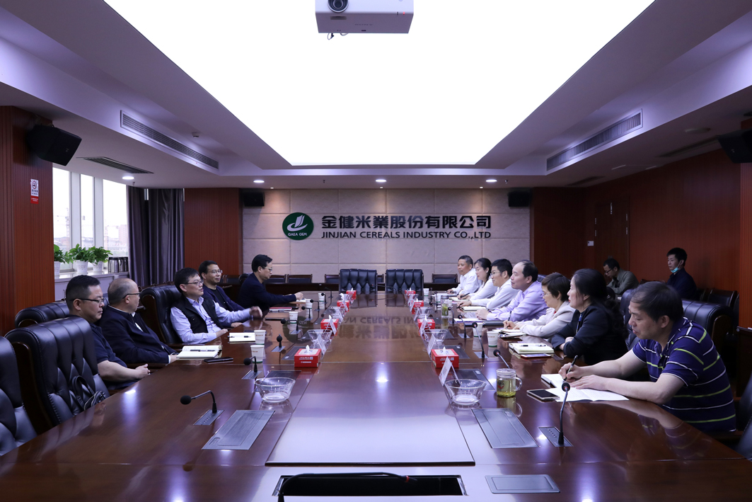李育智来司调研(图1) 李育智来司调研(图1)